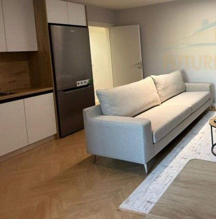 Shitet, Apartament 1+1, Rruga Siri Kodra, Tirane