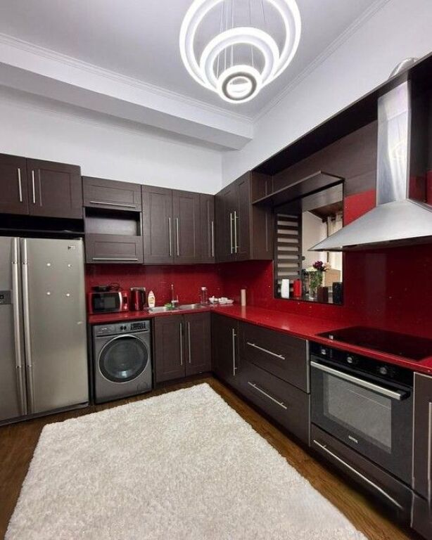 Appartamento 2+1+2 vicino al centro, Via Barrikadave Tirana!