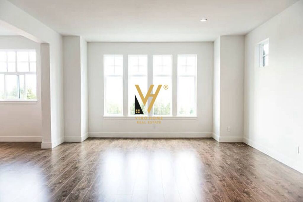 SHITET APARTAMENT 2+1+2+BLK TE OXHAKU 215.000 EURO