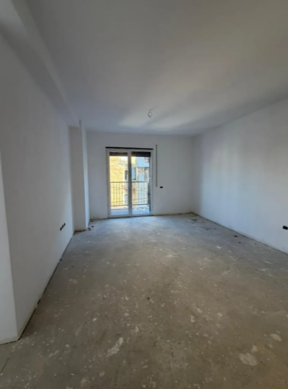 🏡 Shitet Apartament 2+1 – Ali Demi, Tregu Elektrik  