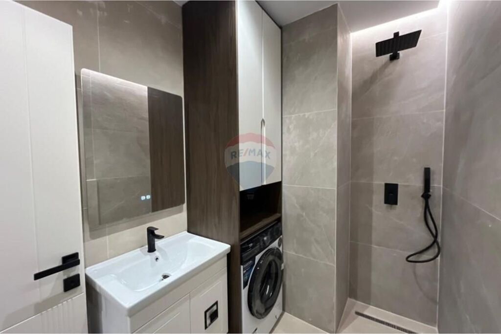 Apartament - Për Shitje - Rruga Mine Peza, Tiranë