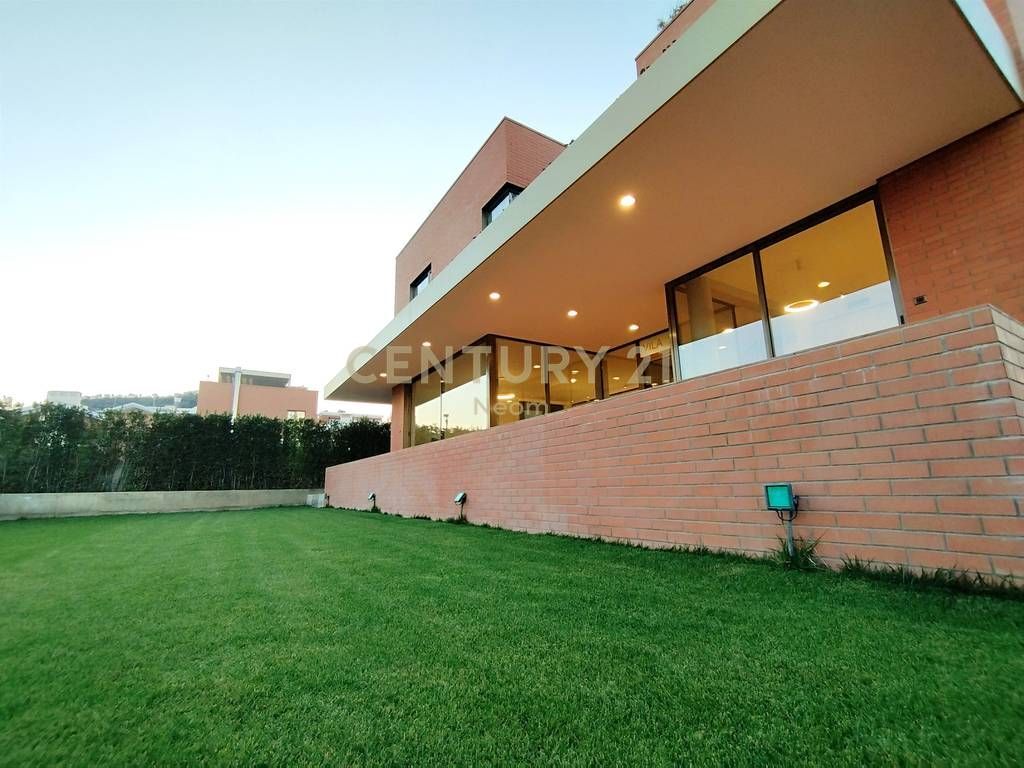 Villa di lusso in affitto vicino a TEG