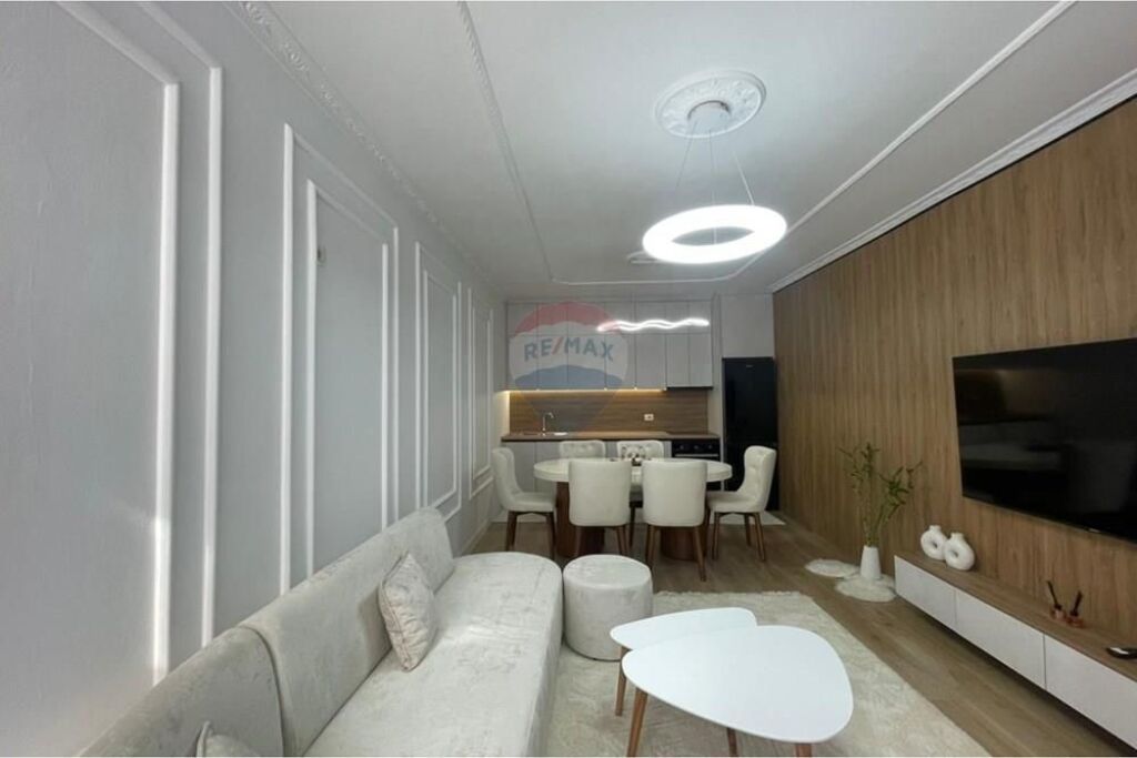 2+1 Apartment for rent in Astir!