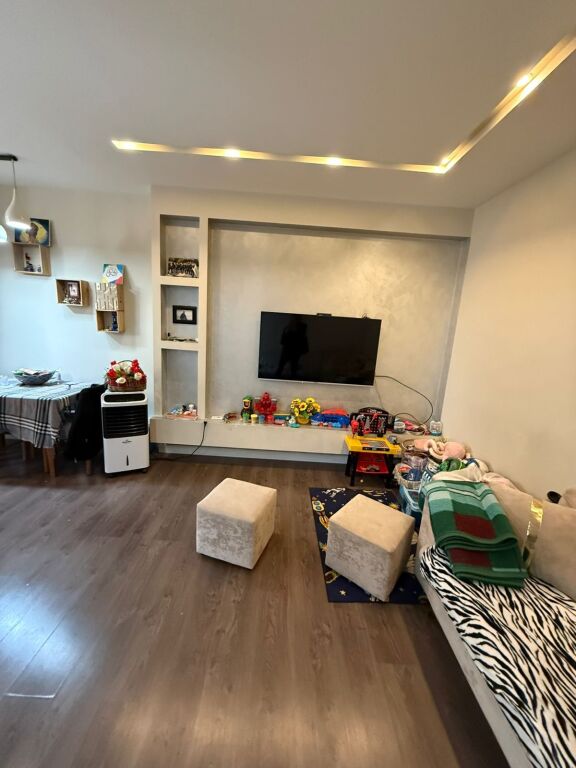 Appartamento 2+1+2 in vendita ad Astir di fronte a Villa L-2 (140.000 euro) 100 m2
