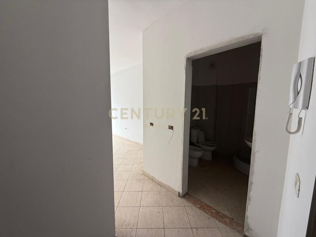 Appartamento 1+1 in Vendita a Shkëmbi i Kavajës, Durrës - 66.500€ | 70 m² 66.500 € 
