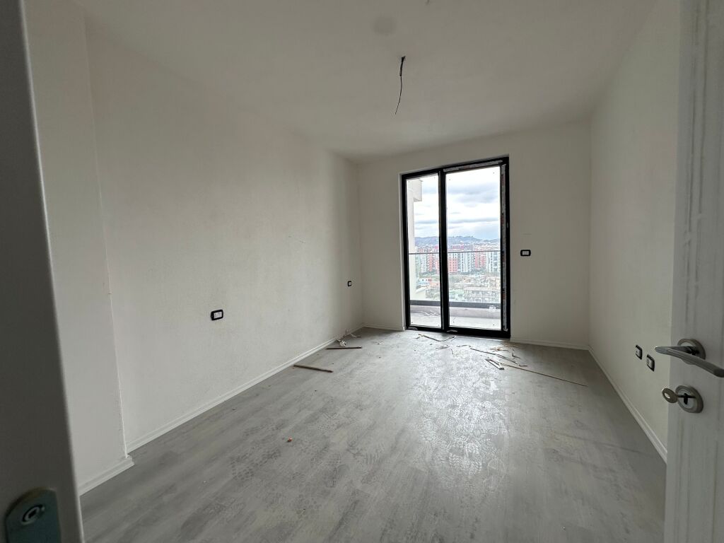 Shitet dy apartamente 1+1 / 1700€/m2 Turdiu fusha