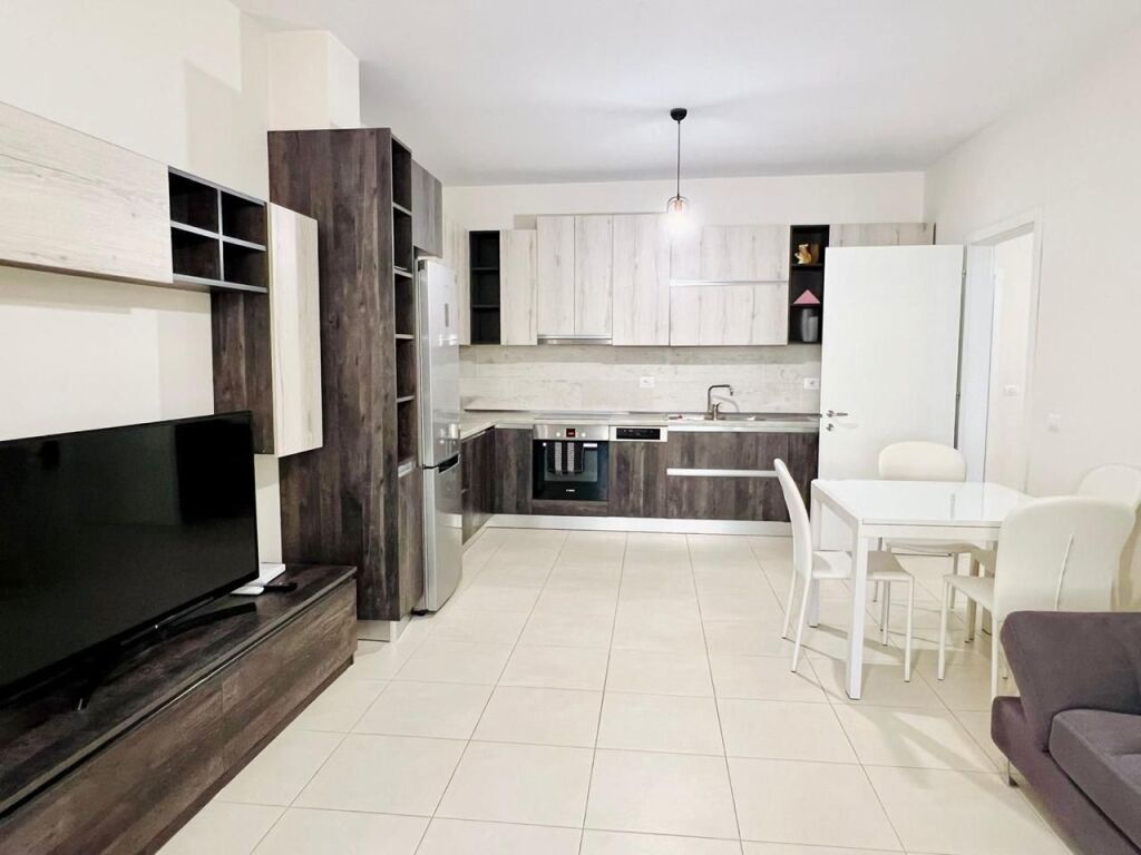 Apartment 2+1 + parking for rent in Kinostudio