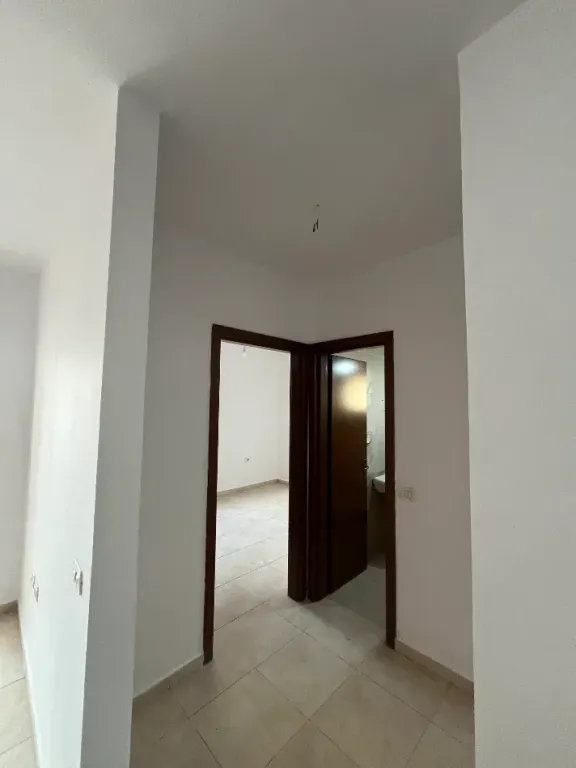 Affittasi appartamento 2+1+parcheggio presso l'ex Campo di Aviazione