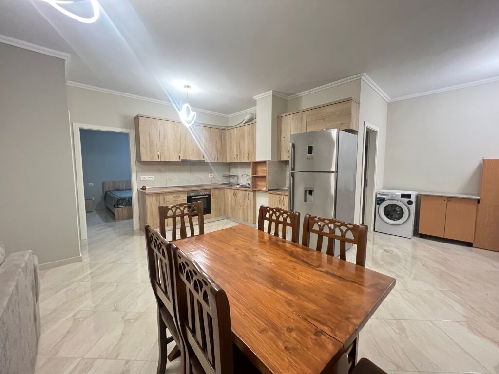 JEPET ME QERA APARTAMENT 2+1+2 LINZE ( RR. SOTIRAQ CACI)