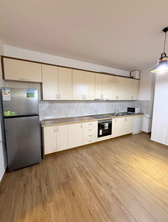 🏡 APARTAMENT 2+1 ME QIRA – KOMPLEKSI DELIJORGJI
