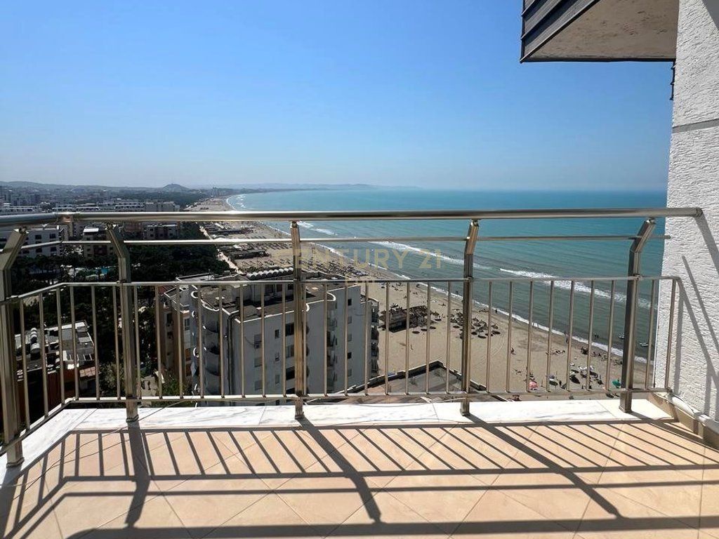 VENDESI SUPER APPARTAMENTO CON VISTA MARE PRESSO LA ROCCIA DI KAVAJES !!
