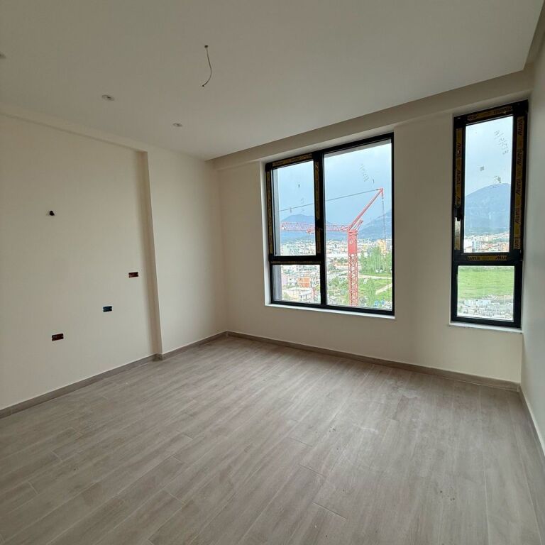 🏡 Shitet Apartament 3+1 – Rruga Jordan Misja, pranë Bulevardit të Ri ✨