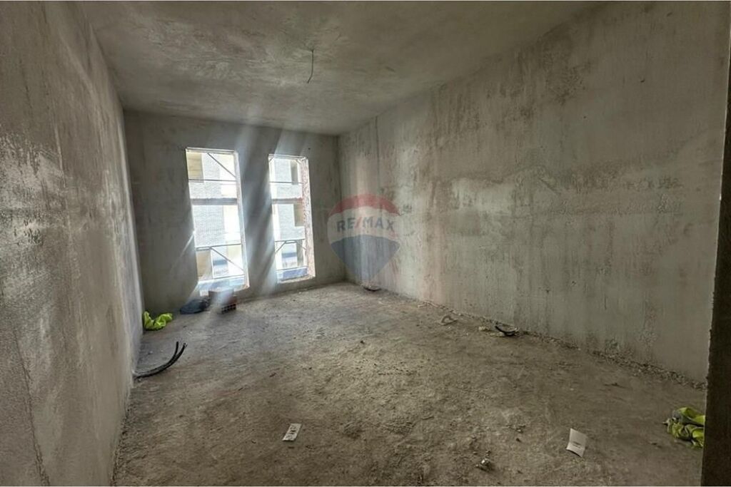 APARTMENT 2+1+2 FOR SALE IN PASKUQAN