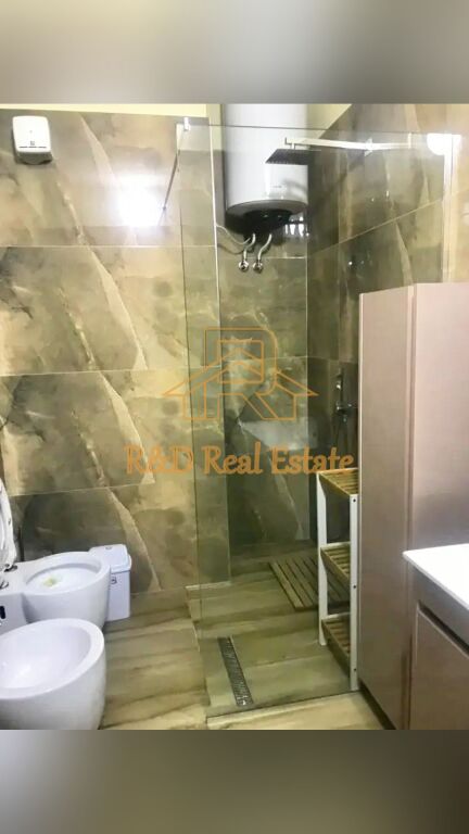 🏡 APPARTAMENTO IN AFFITTO – Ex Stazione Finale, Tirana Nuova