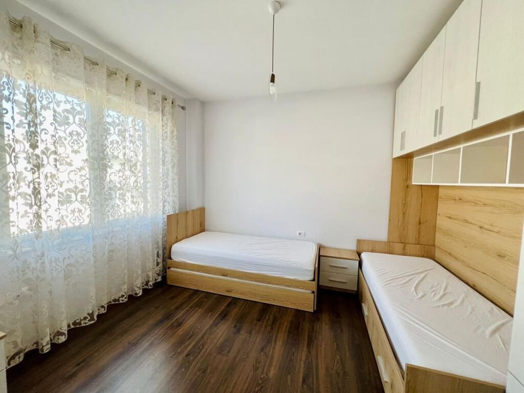 Apartament 2+1 + parkim Ne kinostudio
