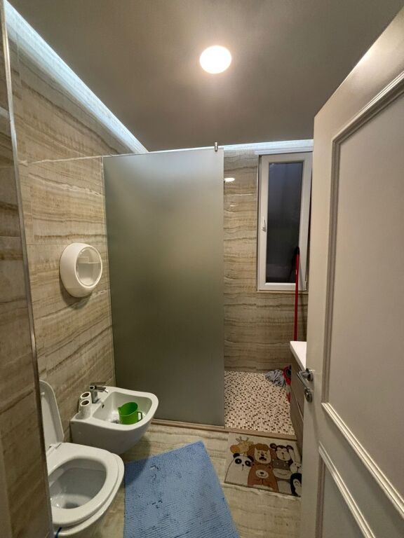 Apartament me qera 1+1 tek golden parku