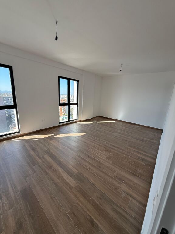 Jepet me qera apartament 1+1 Per zyre