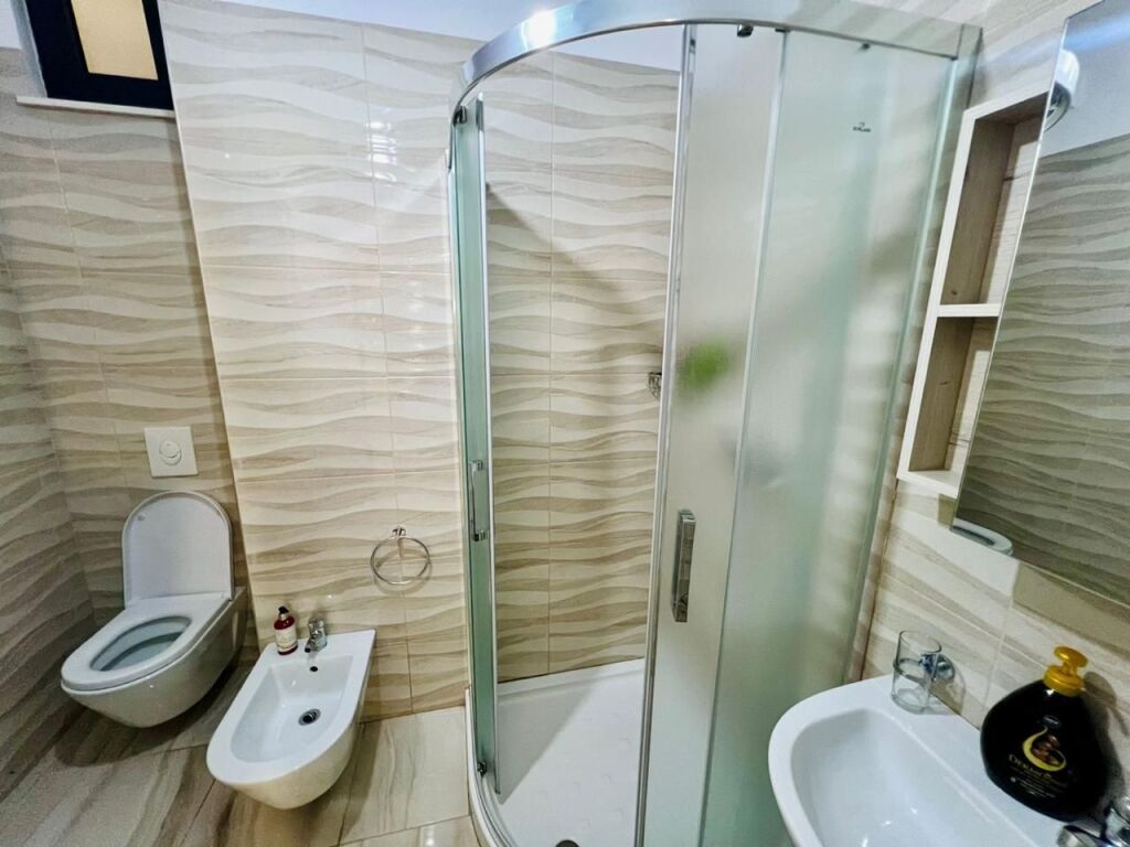 Apartament 2+1 + parkim Ne kinostudio