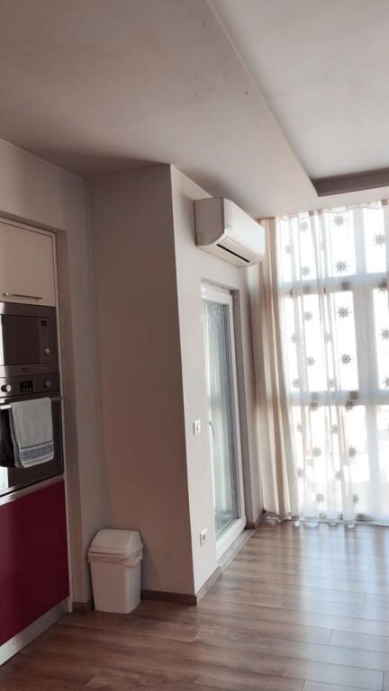 APARTAMENT PER QERA NE ASTIR