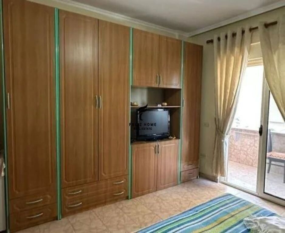 VENDESI APPARTAMENTO 2+1+2 VASIL SHANTO 240.000 EURO FH-64833