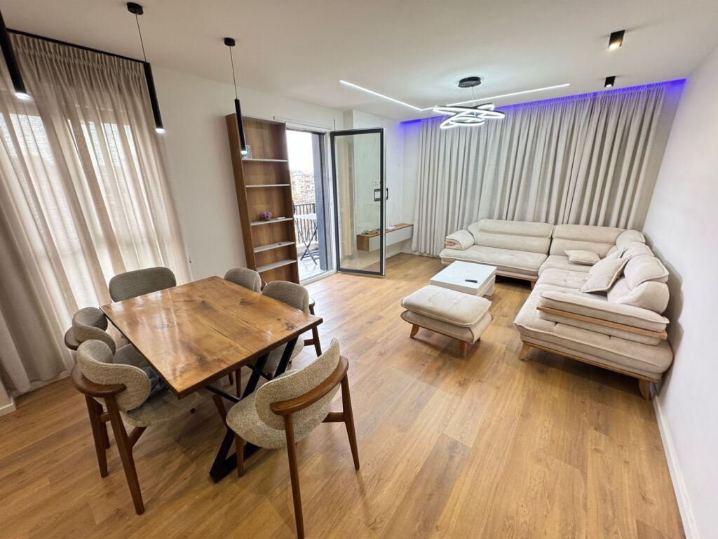 🏠 Jepet me qira apartament 2+1 📍 Adresa: Don Bosko 💶 Çmimi: 70,000 lekë / muaj
