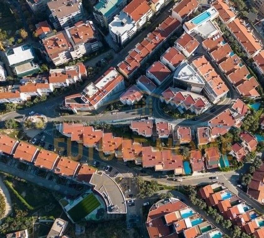 In vendita, Appartamento- Duplex 1+1, Residenza " Kodra e Diellit 1 ", Tirana.