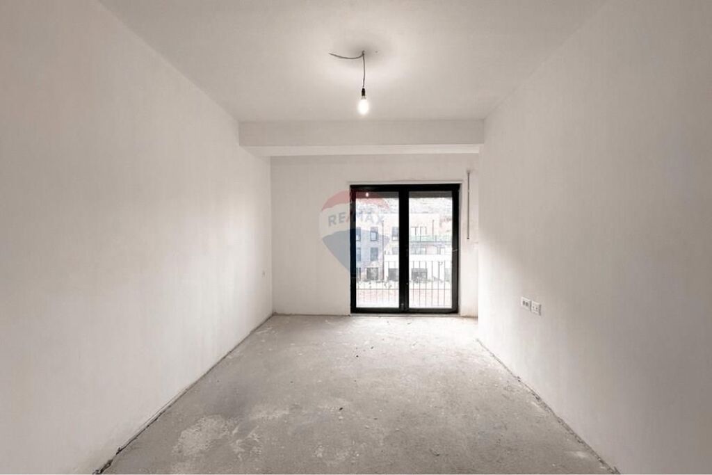 Apartament 3+1 ne shitje , Kodra e Diellit 2