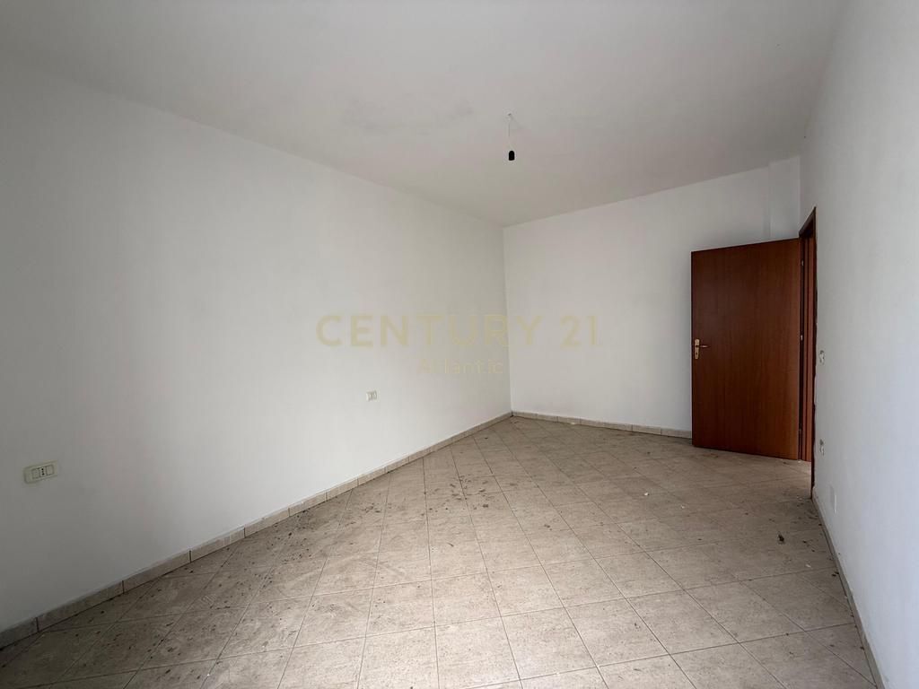 Appartamento 1+1 in Vendita a Shkëmbi i Kavajës, Durrës - 66.500€ | 70 m² 66.500 € 
