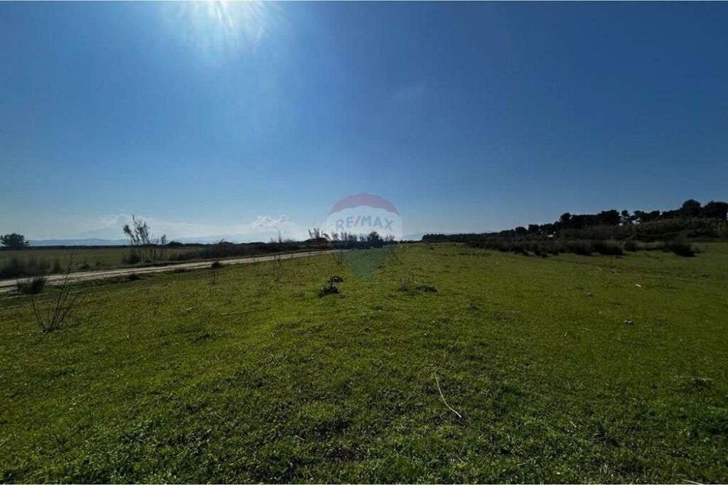  Tokë Bujqësore për Shitje – Akërni, Vlorë
