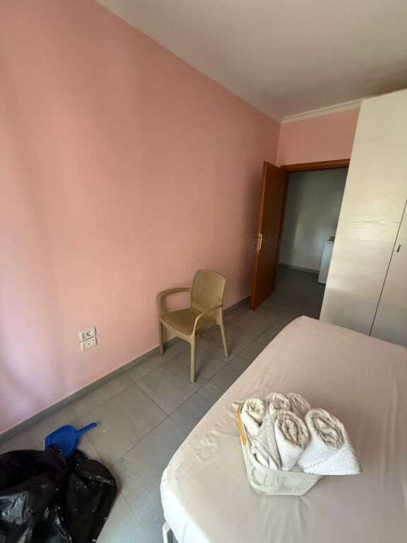 Vendesi 2+1 a Himare