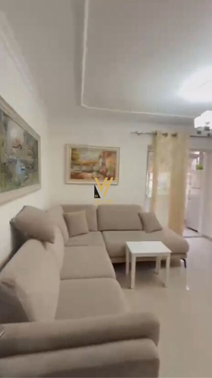 JEPET APARTAMENT 3+1+BLK ME QERA TE PAZARI I RI 90.000 LEKE