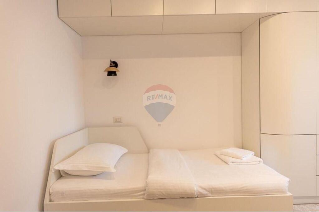 Appartamento 2+1 in vendita – vicino a Piazza Skënderbej
