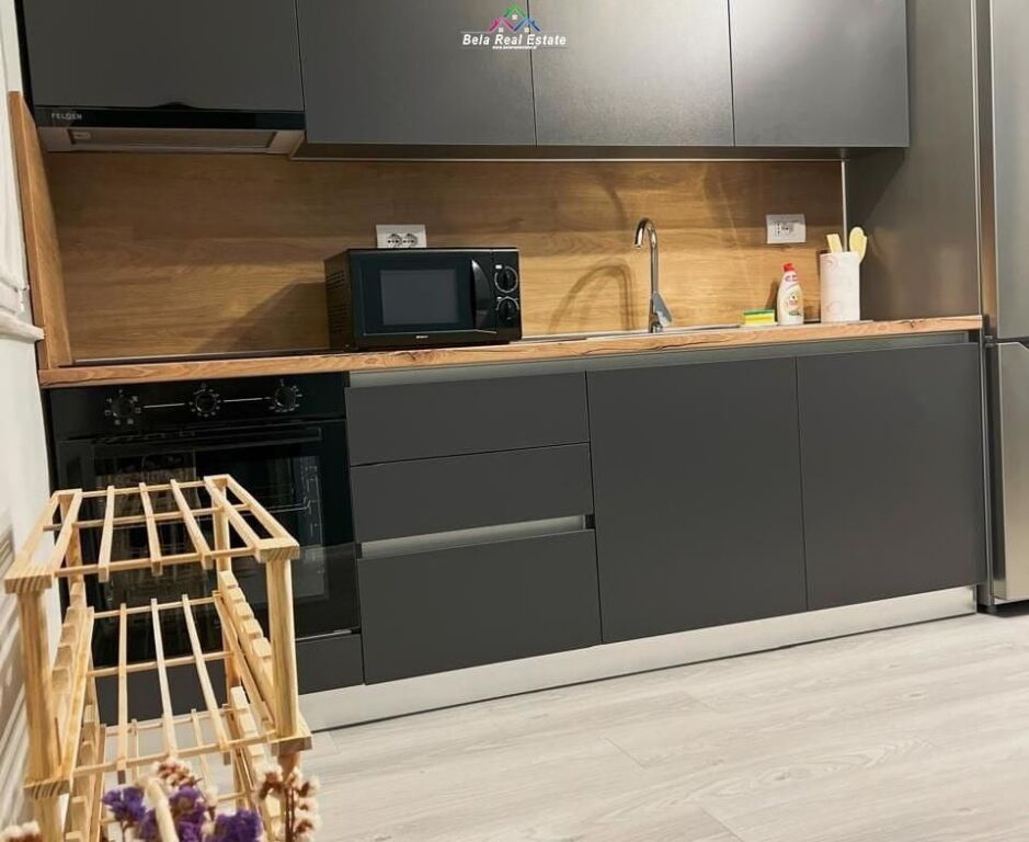 Appartamento In Affitto 1+1 In Via Durazzo (ID B211437) Tirana