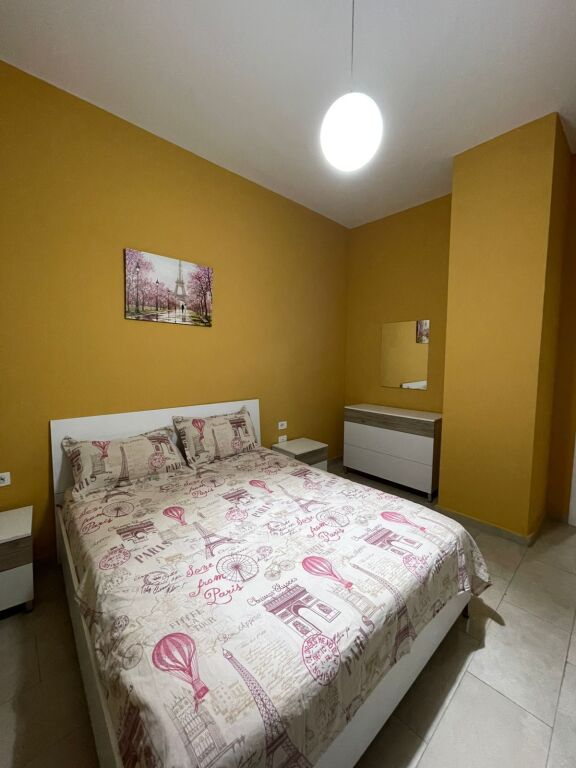 🏡 Appartamento 1+1 in affitto vicino a Square 21