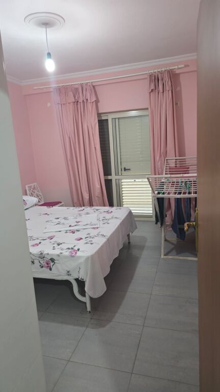 Vendesi 2+1 a Himare