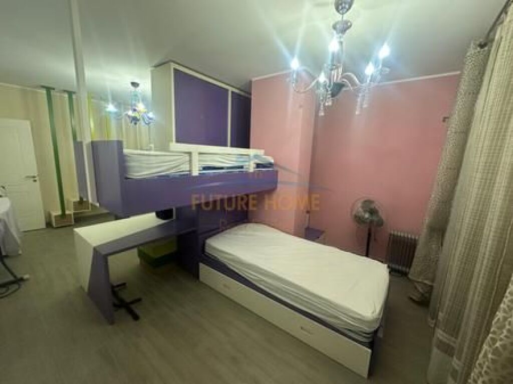 Qera, Apartament 2+1, Unaza e Re, Tirane.