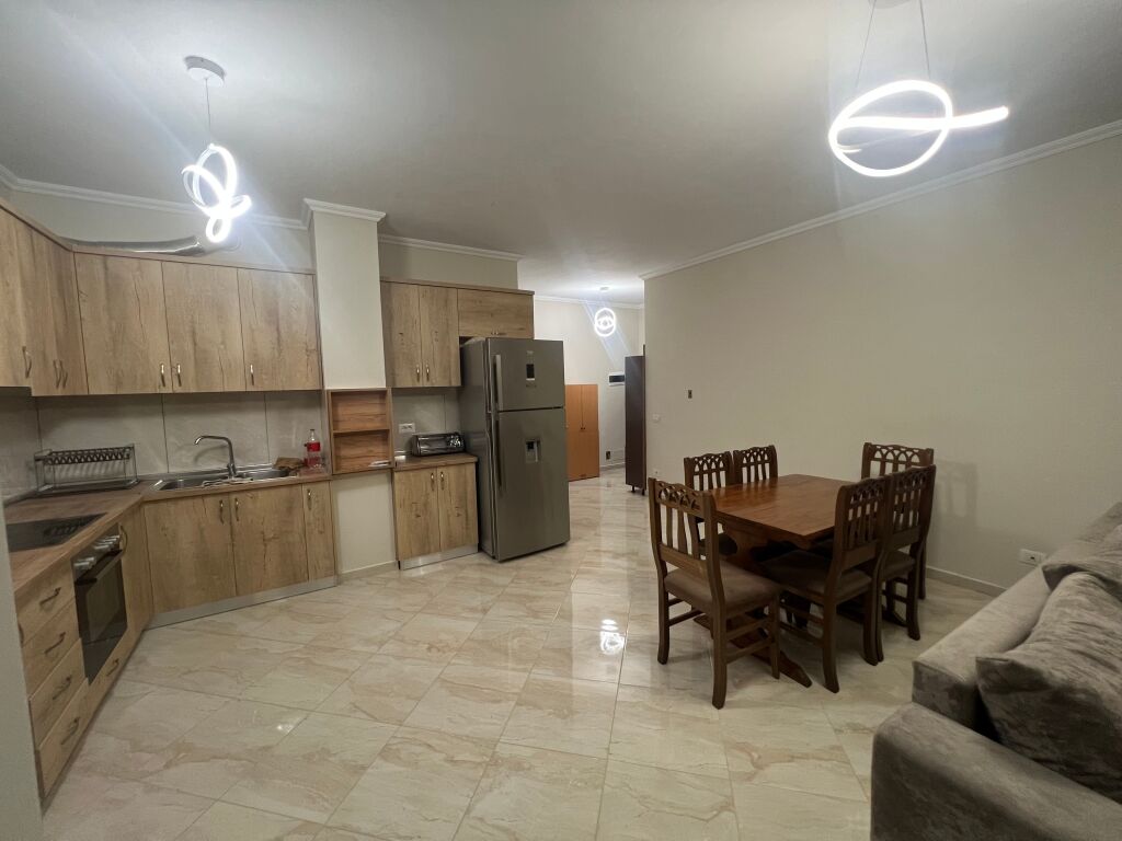 JEPET ME QERA APARTAMENT 2+1+2 LINZE ( RR. SOTIRAQ CACI)