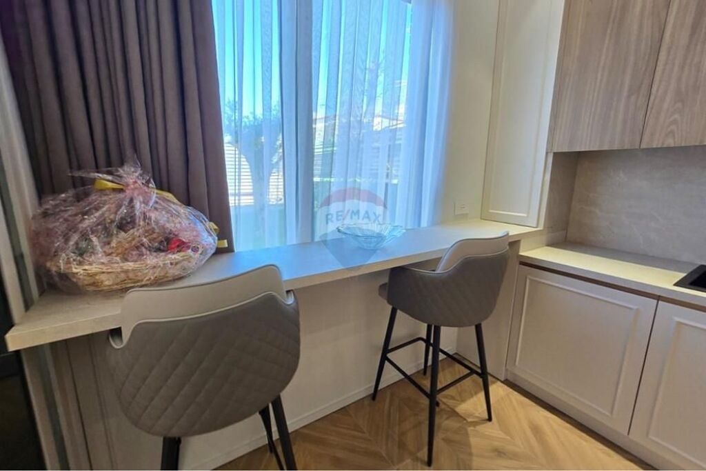 Villa - For Rent - Farkë, Tirana