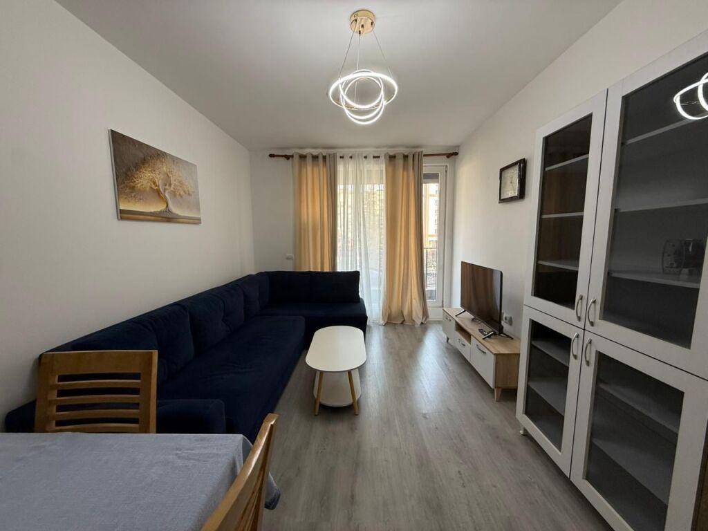 Apartament 1+1 per qera ,Fusha e aviacionit