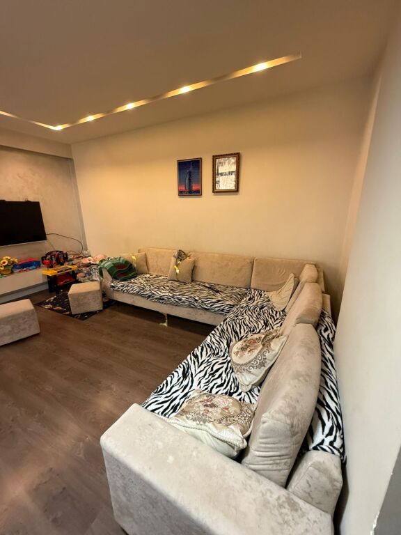 Appartamento 2+1+2 in vendita ad Astir di fronte a Villa L-2 (140.000 euro) 100 m2