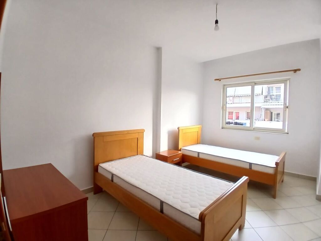 Apartament me qera 2+1 - 📍Yzberisht, prane Eco Market