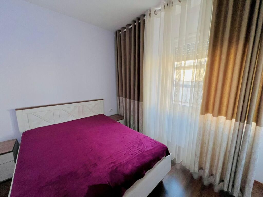 Apartament 2+1 + parkim Ne kinostudio