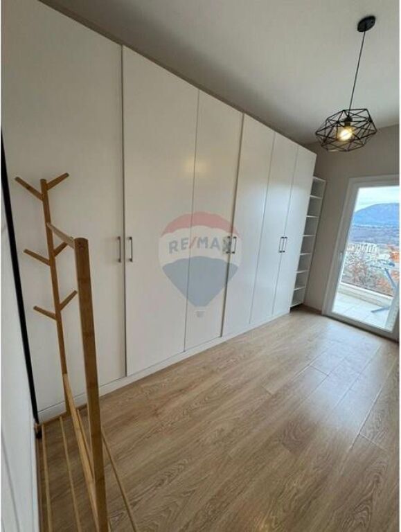 Affittasi appartamento 2+1+2 Zona Botanica