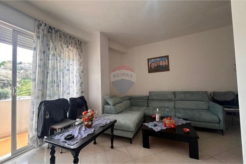 🏡 Apartament 1+1 për Shitje – Xhamia, Vlorë