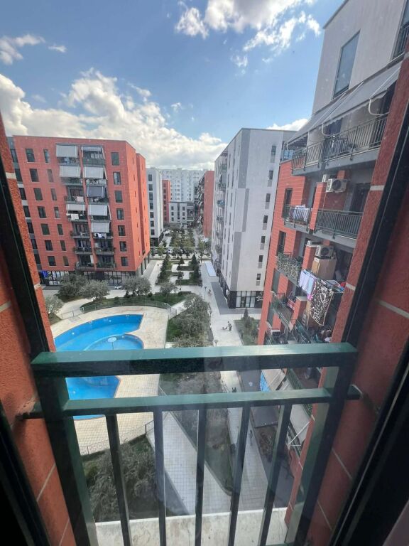 Green city Astir  affittasi 2+1+2 + Posto Auto arredato 115 m2