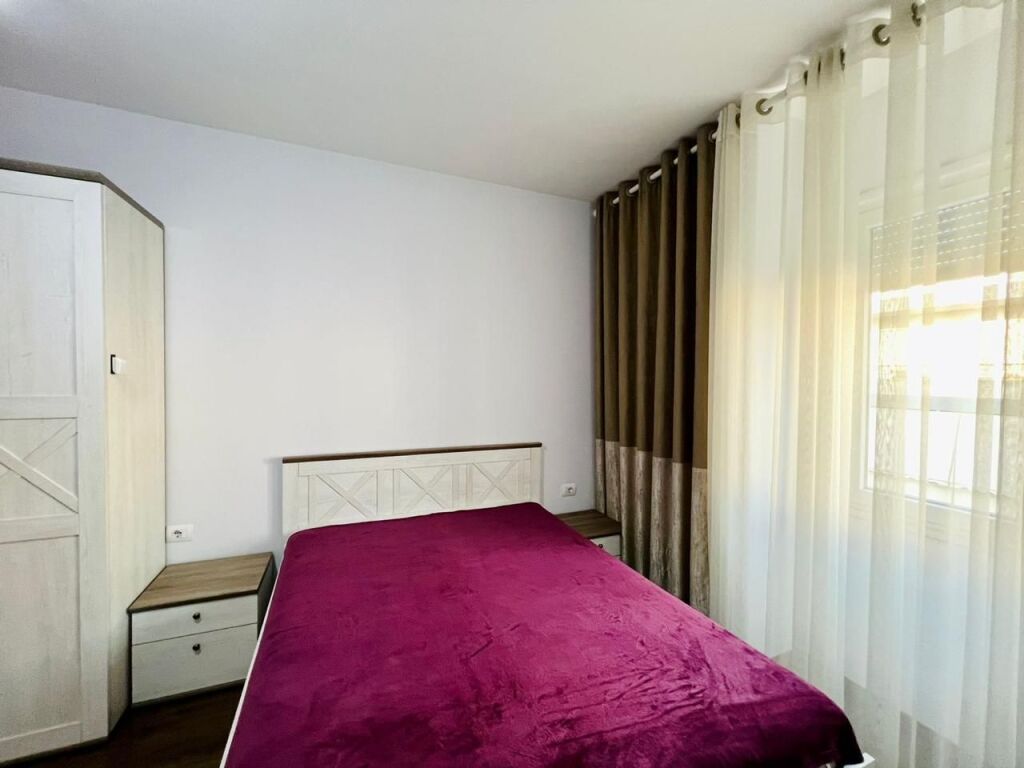 Apartment 2+1 + parking for rent in Kinostudio