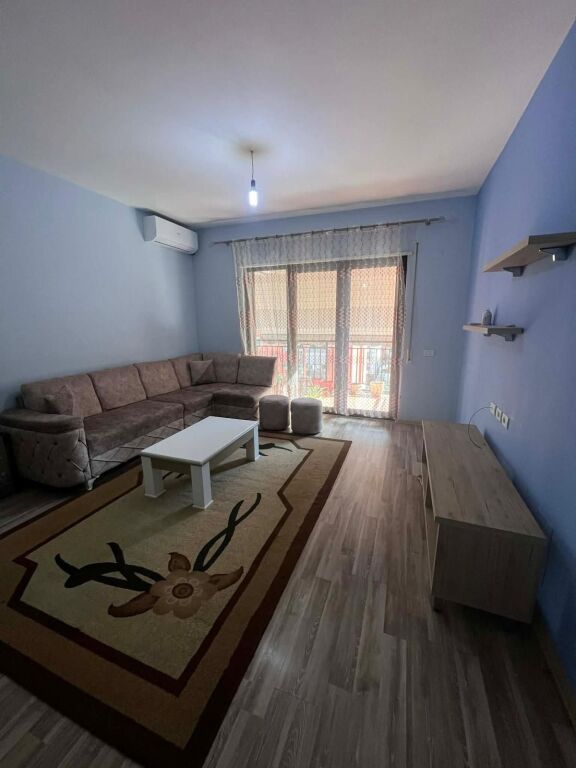 Green city Astir  affittasi 2+1+2 + Posto Auto arredato 115 m2