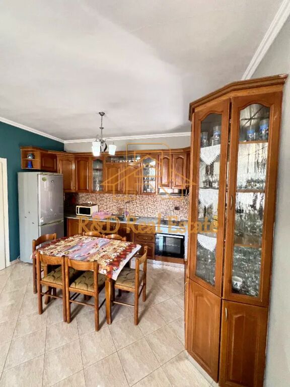 🏡 Appartamento 2+1 + Annesso + Balcone in affitto – Halil Kruetani, Yzberisht