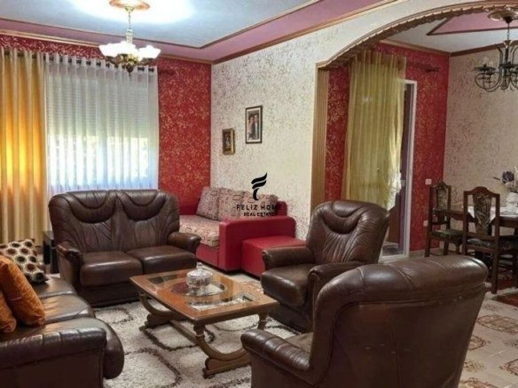 VENDESI APPARTAMENTO 2+1+2 VASIL SHANTO 240.000 EURO FH-64833