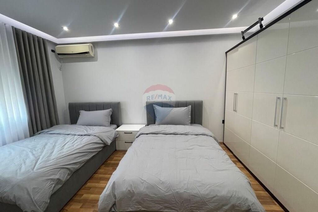 Apartment 2+1 for rent near the American Embassy!
